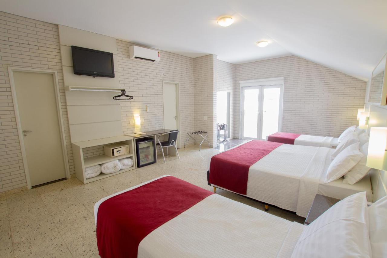 Hotel Confiance Prime Batel Curitiba Esterno foto