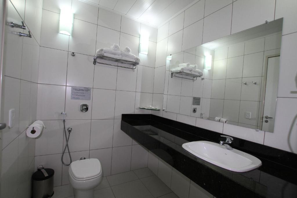 Hotel Confiance Prime Batel Curitiba Camera foto